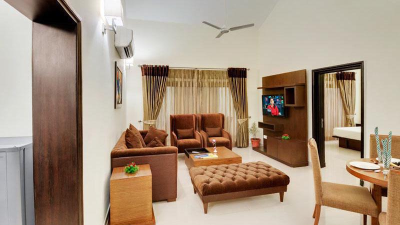 Palm Resort Calangute Esterno foto