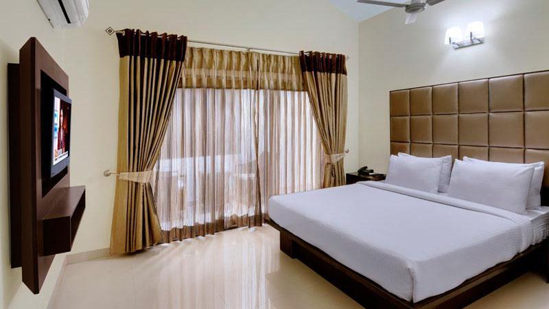 Palm Resort Calangute Esterno foto