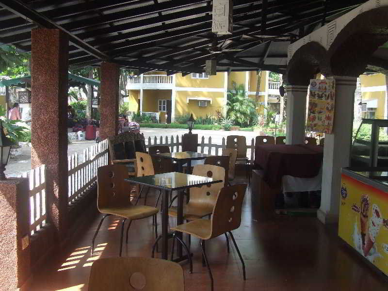 Palm Resort Calangute Esterno foto